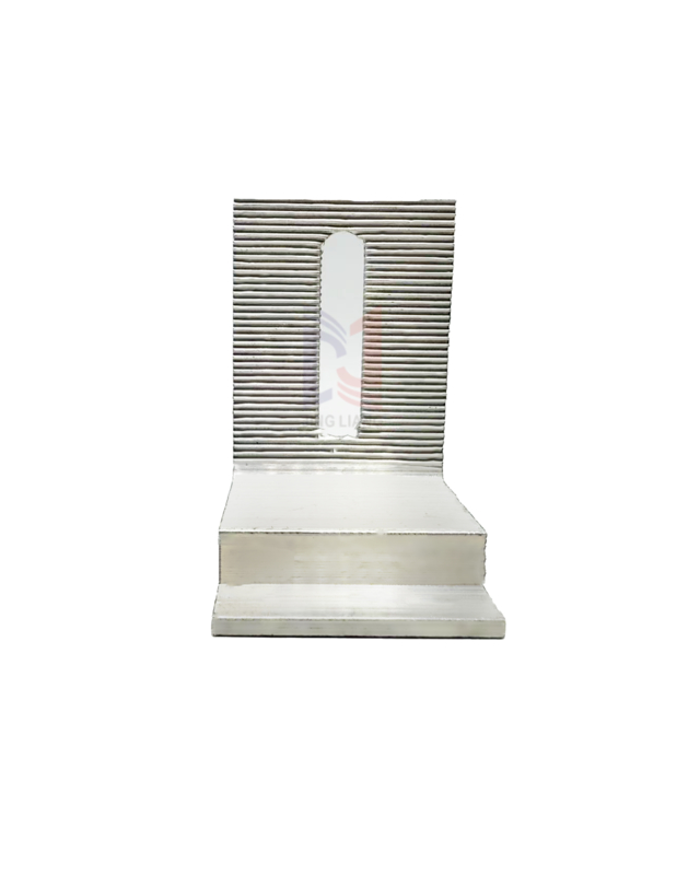 Легкий и долговечный рельс для системы поддержки фасада из терракотовых панелей толщиной 18 мм